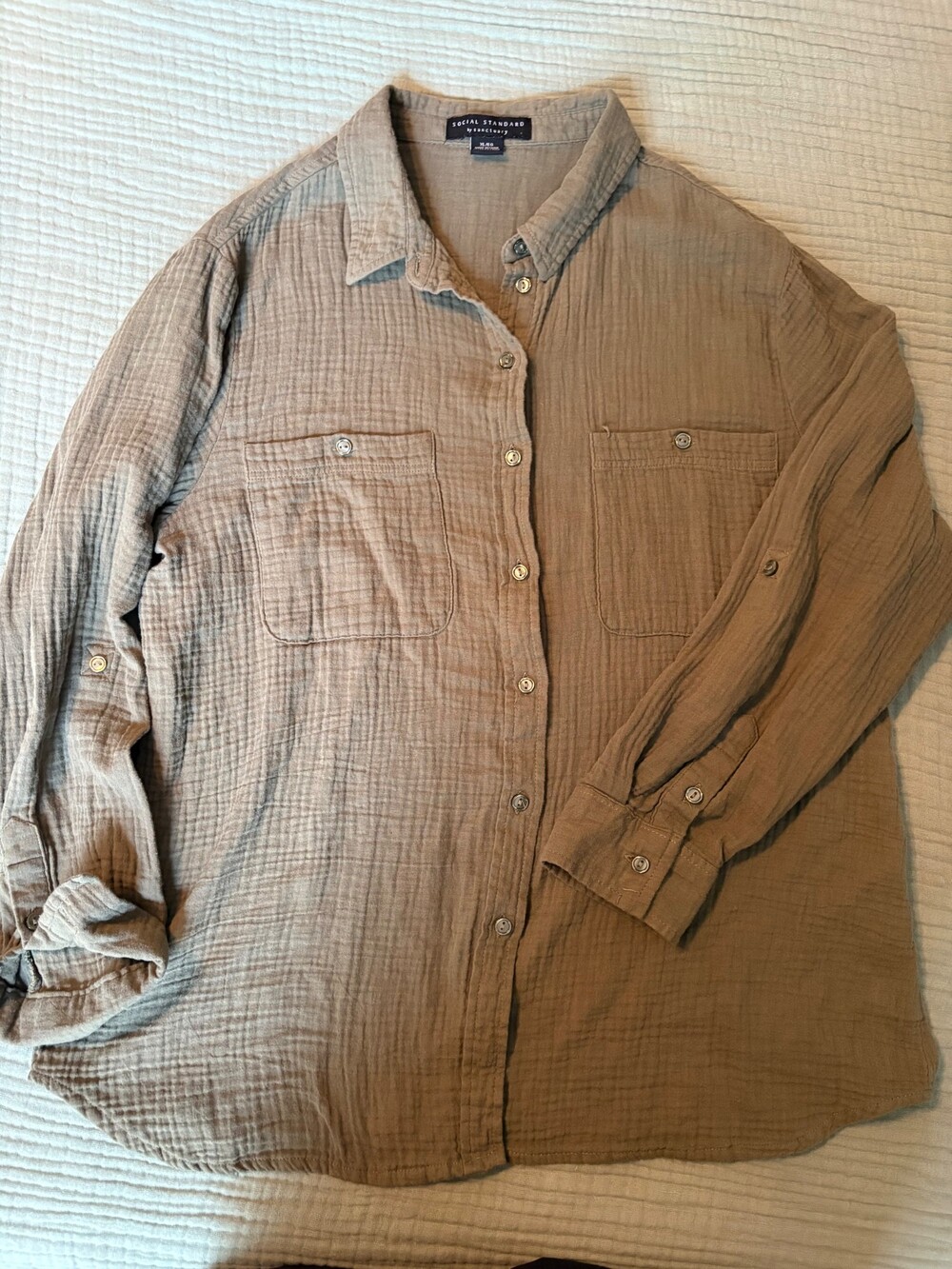 Social Standard by Sanctuary Women’s XL Taupe Gauze Button Down Shirt